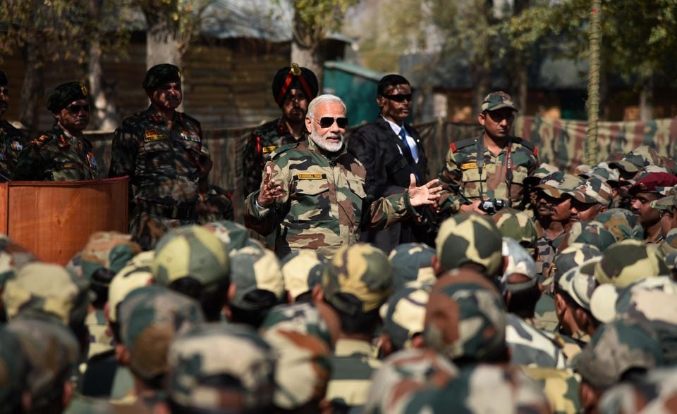 pm modi with army