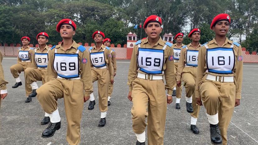 women military police cut off marks