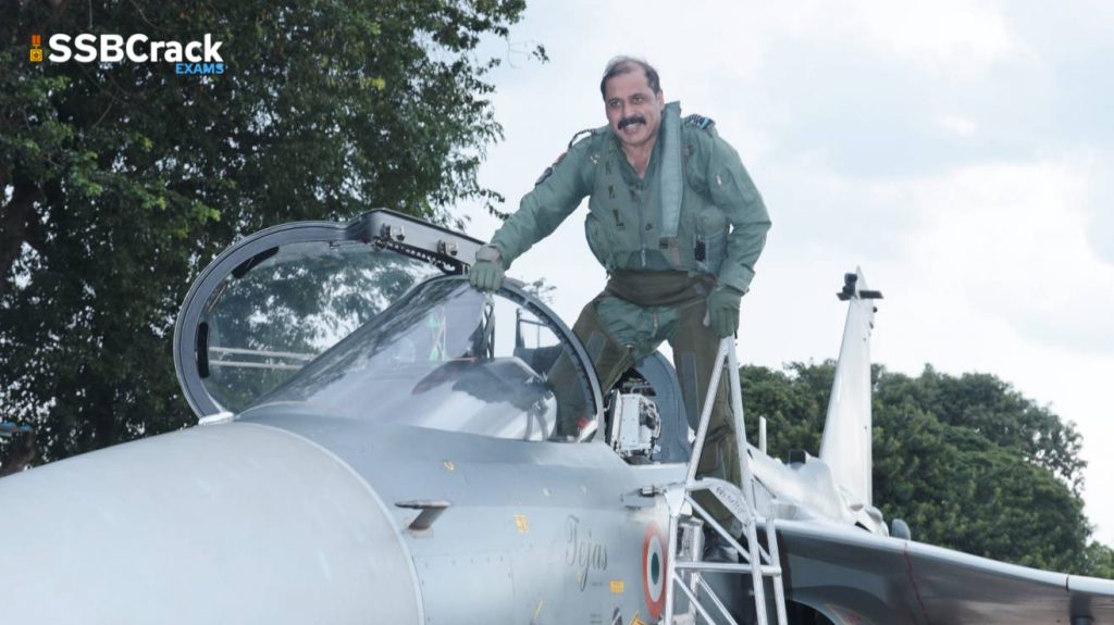 cas air chief marshal rks bhadauria visited iaf flight test establishments and flew a sortie in a tejas mk1 aircraft 2