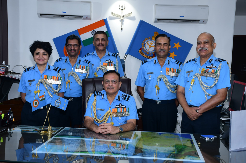 air marshal amit dev avsm vsm adc assumes command of western air command