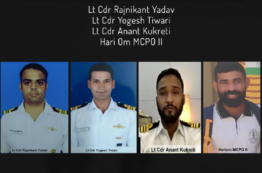 indian navy officer lost their lives 1
