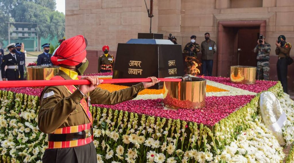 amar jawan jyoti is merged at national war memorial 3