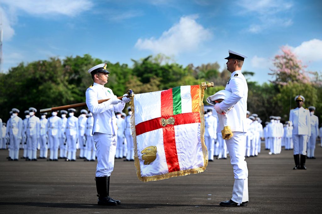 president of india presents presidents colour to ins valsura 5