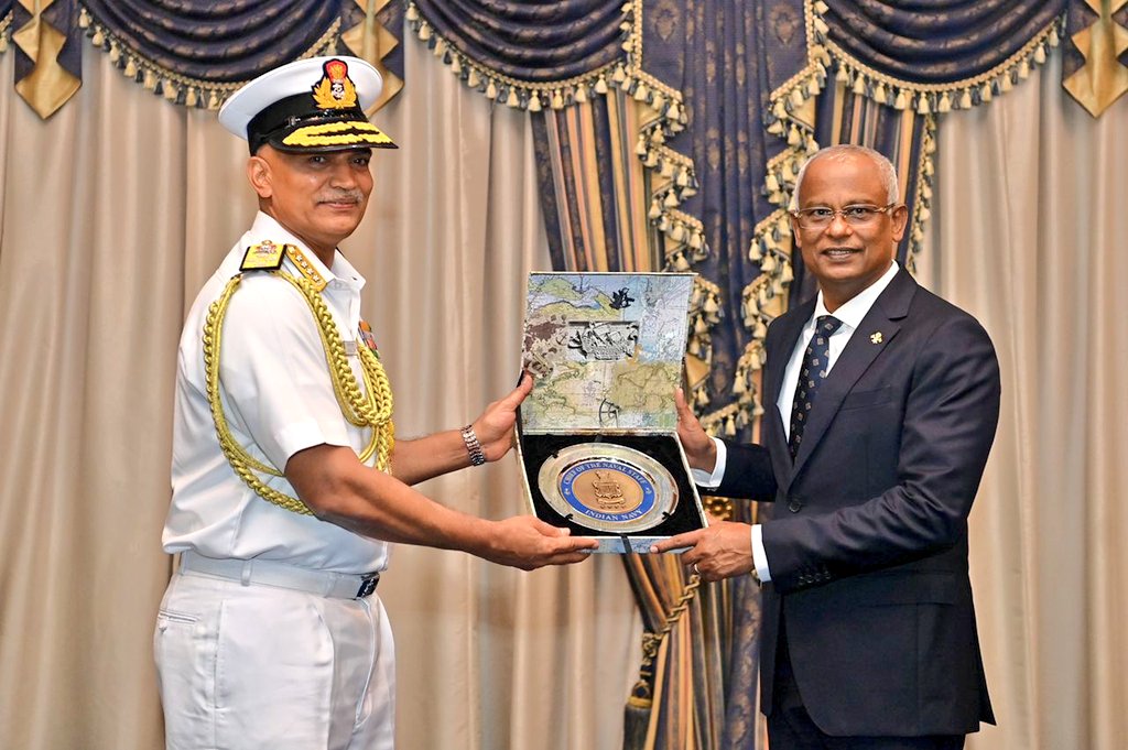 chief of naval staff cns admiral r hari kumar first overseas visit to maldives