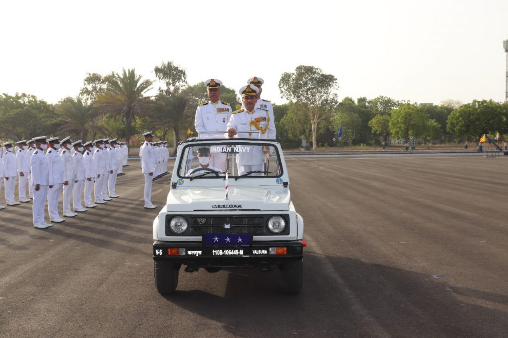 passing out parade of electrical specialisation course held at ins valsura 3