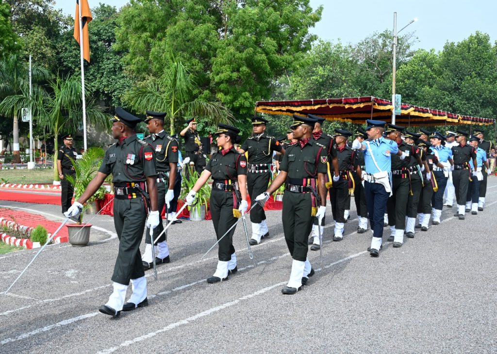 passing out parade of medical and dental officers held at army medical corps centre college 1