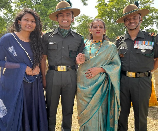 meet lieutenant niraj singh papola who won president gold medal at ima