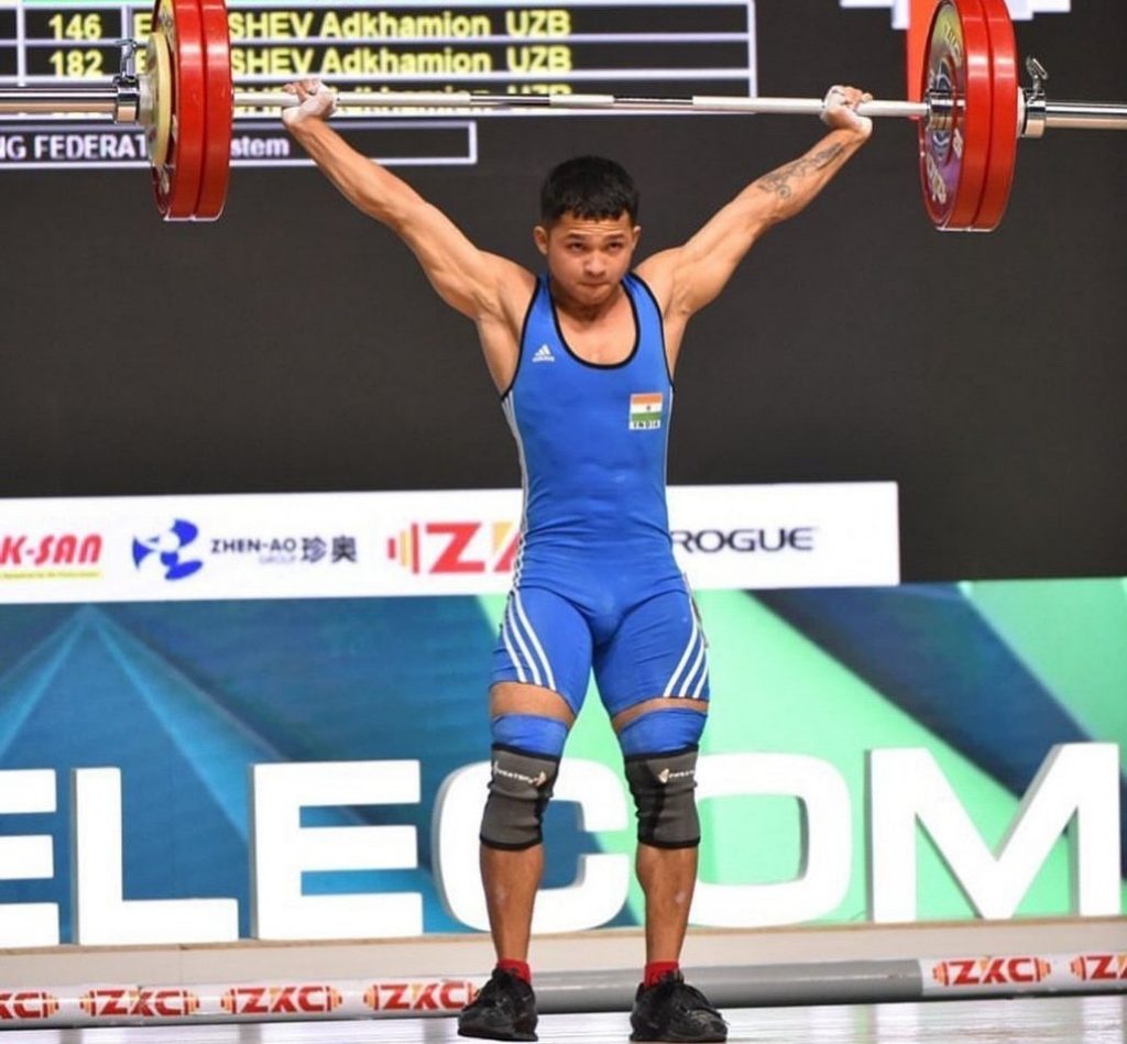 Naib Subedar Jeremy Lalrinnunga winning Gold Medal at the Senior Commonwealth Weight Lifting Championship