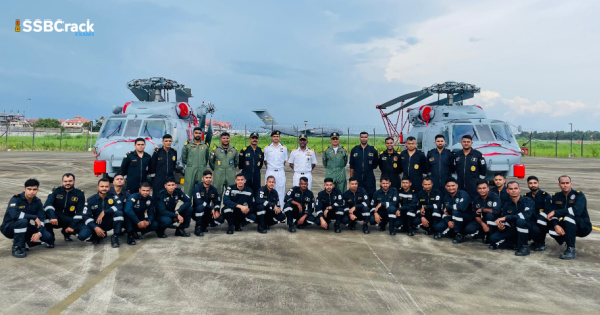 indian navy receives first tranche of sikorsky mh 60 romeo seahawk helicopters from usa