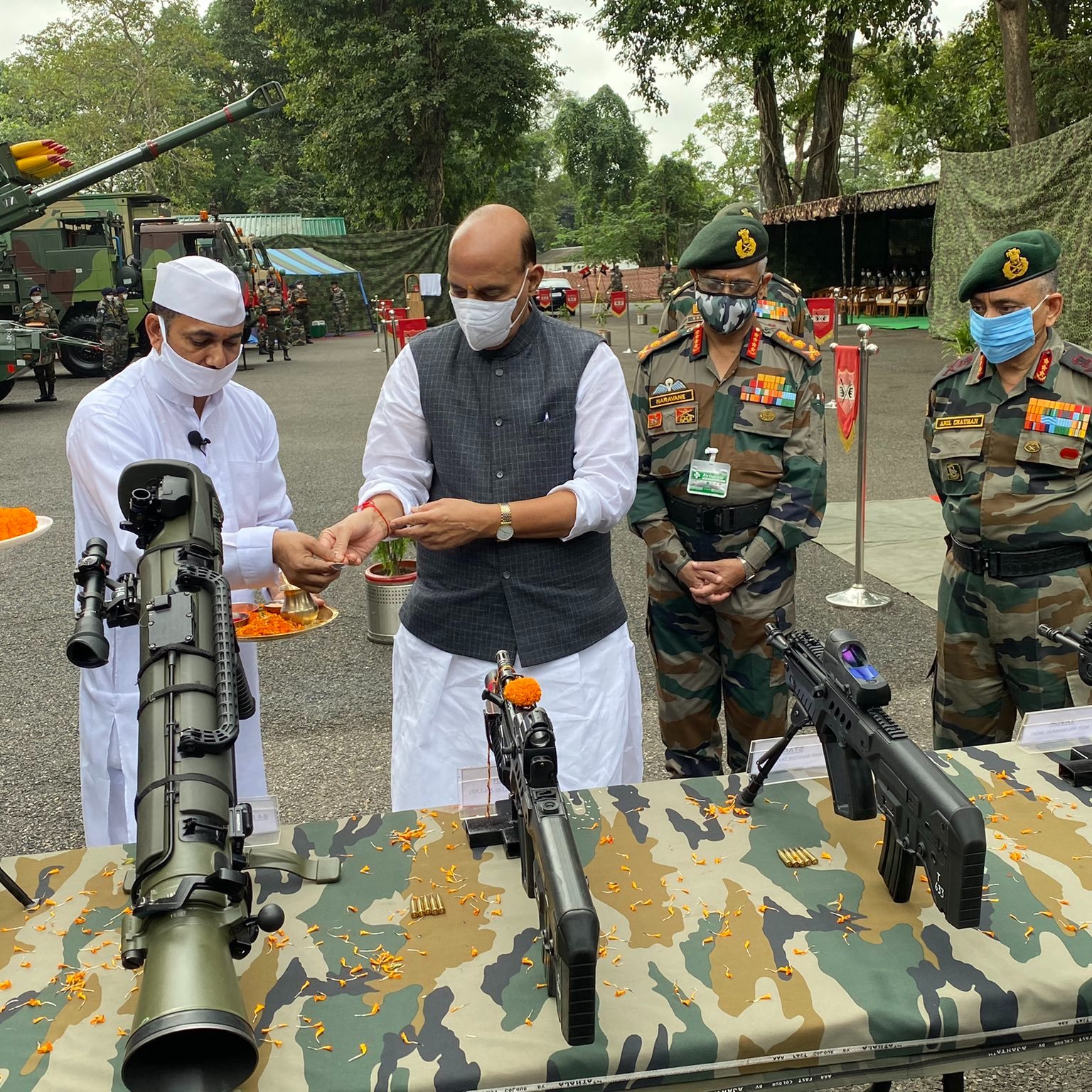 Why Does The Indian Army Use Carl Gustaf Rocket Launcher