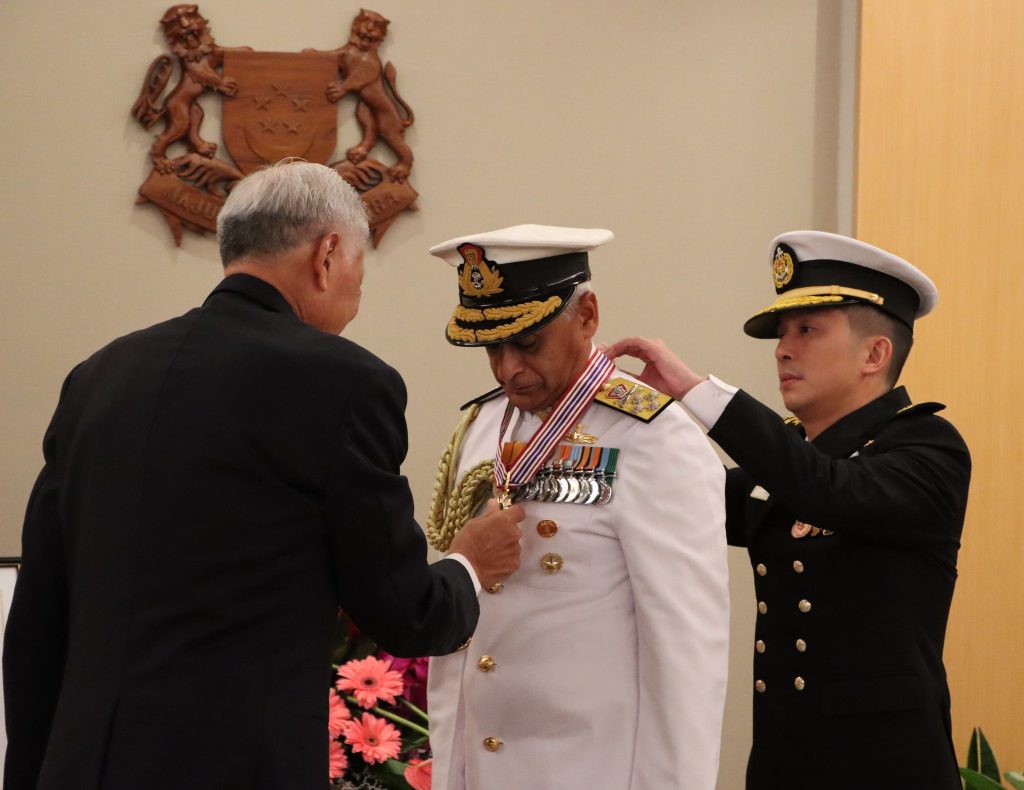 admiral sunil lanba retd awarded singapores military meritorious service medal 4