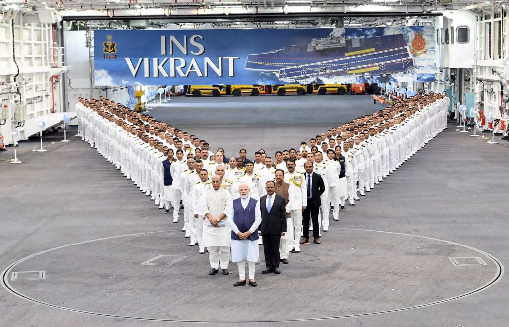 pm shri narendra modi commissions indias first indigenous aircraft carrier ins vikrant in kochi 7