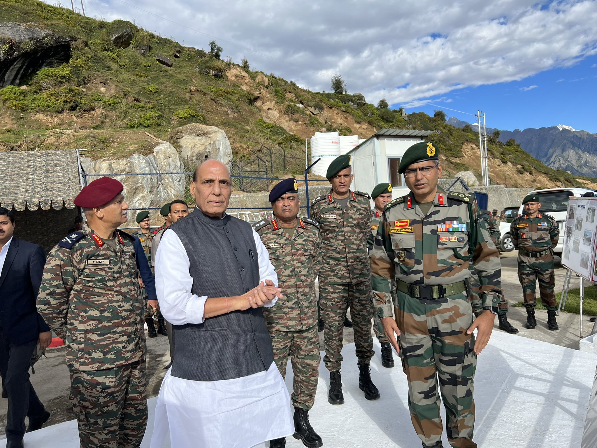 Defence Minister Rajnath Singh Performs 'shastra Pooja' On The Occasion 