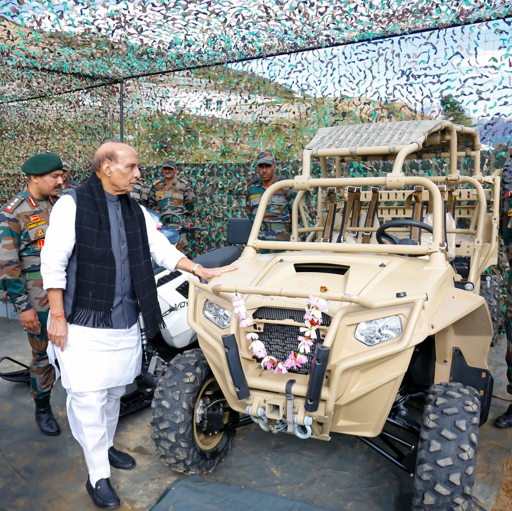 defence minister rajnath singh performs shastra pooja on the occasion of vijaya dashami 7