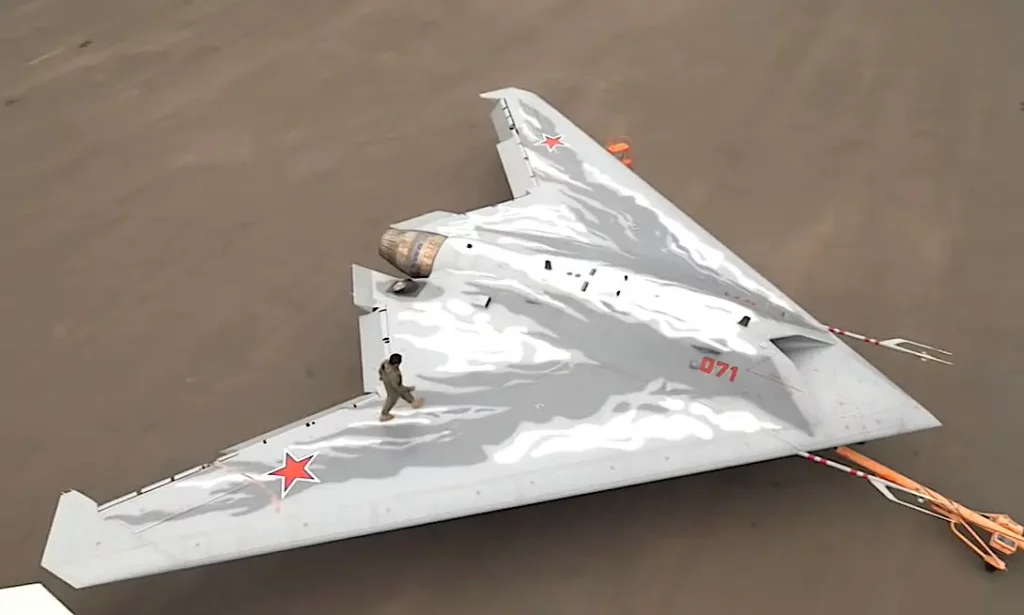 Russia Tests New Armed Stealth Drone Okhotonik 3