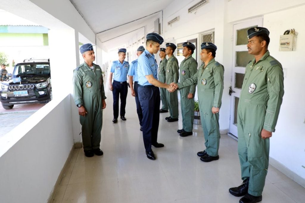 IAF Deploys LCA Tejas Along Pakistan Border Amid Tensions With China 2