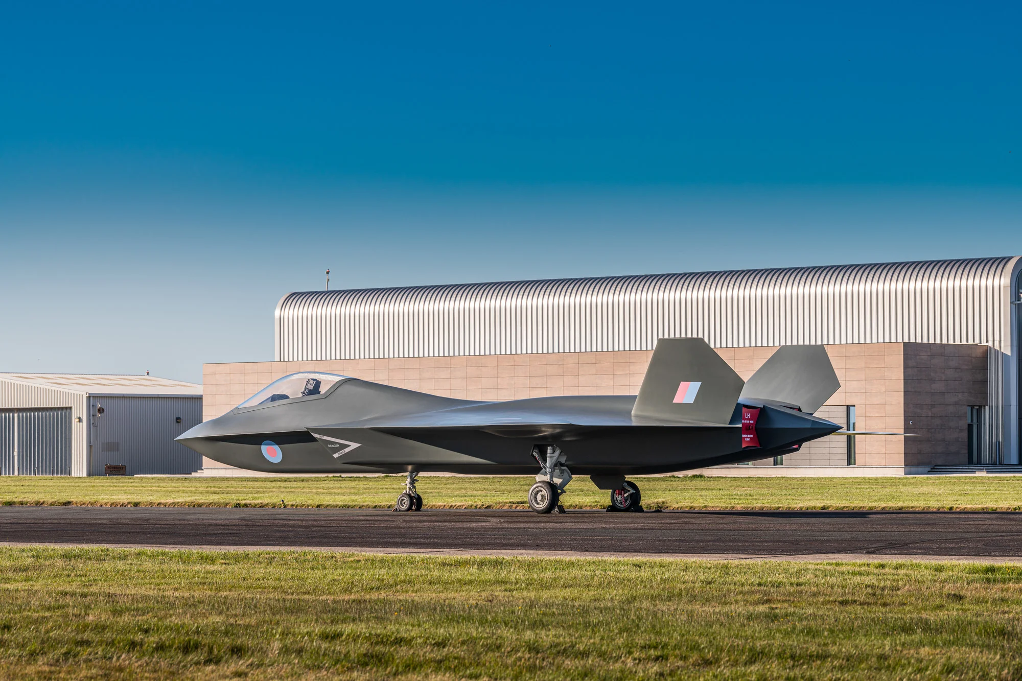 General vi. Темпест истребитель 6 поколения. Bae Systems Tempest. Истребителя шестого поколения Bae Systems Tempest. Истребитель 5 поколения Темпест.