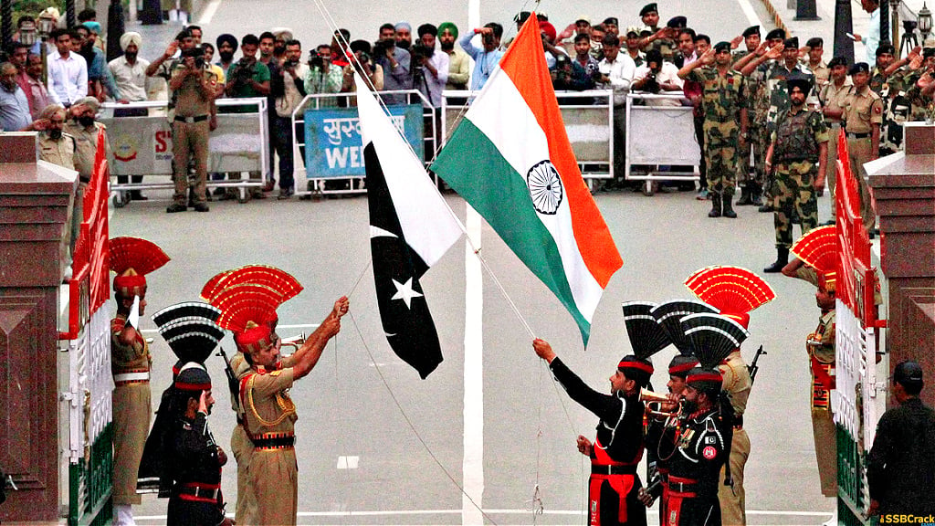 Pakistan Flag War 2
