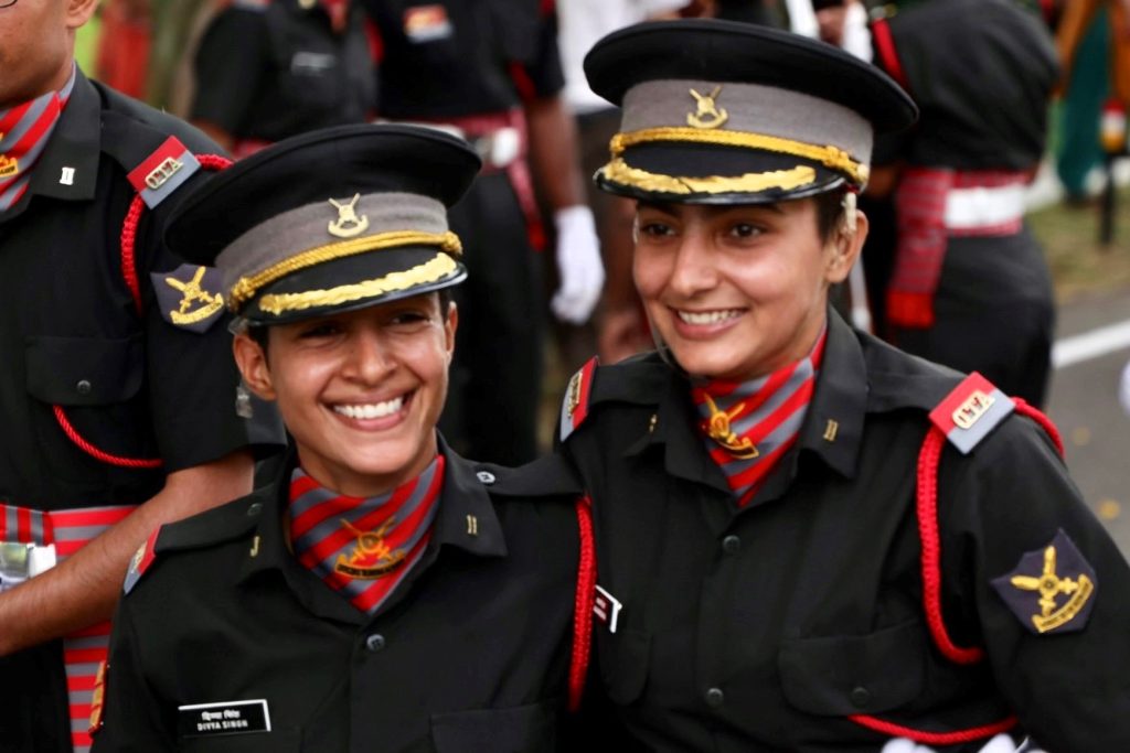 CDS 2 female cadets