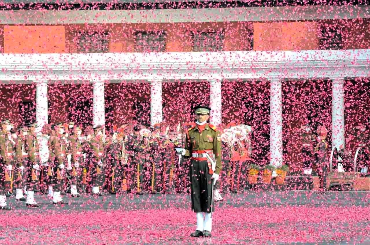 Indian Military Academy_th