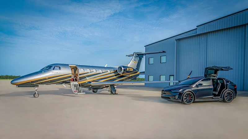 Elite Sports Team with Private Jets_th