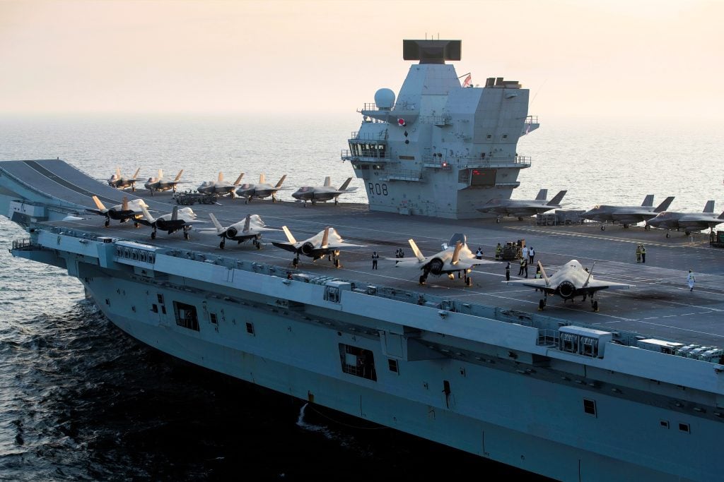 How Many Planes Can an Aircraft Carrier Carry HMS Queen Elizabeth