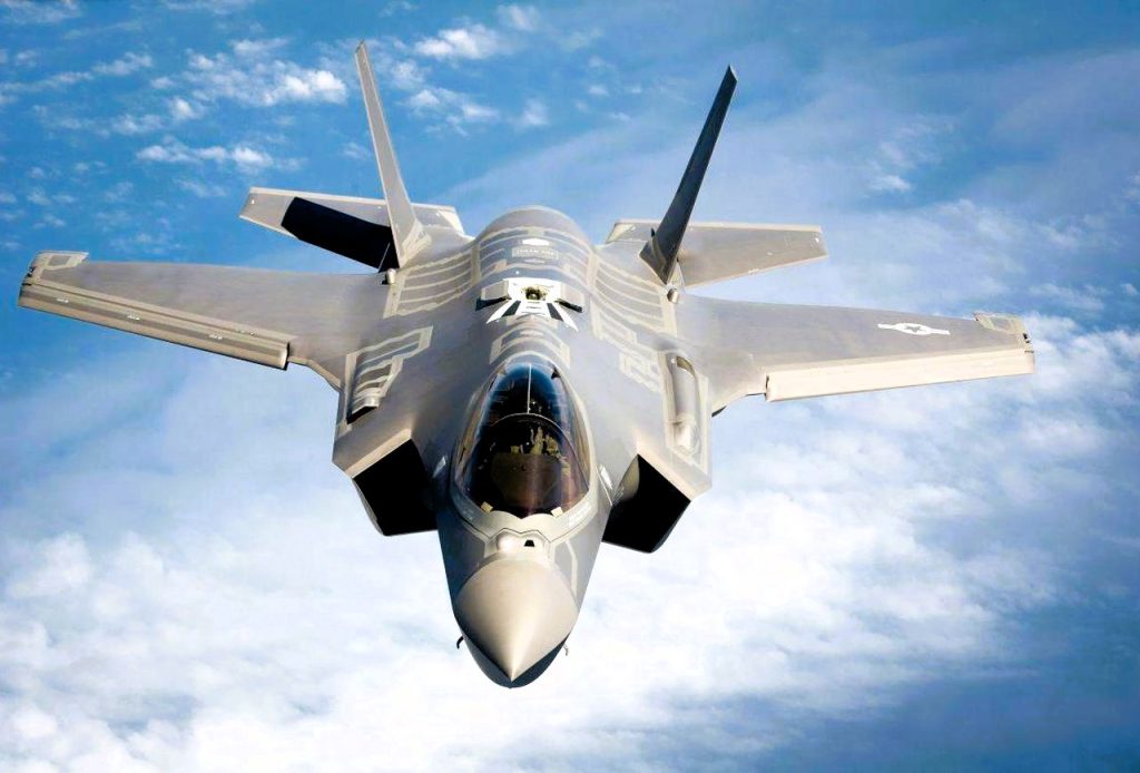 Key Points on the US Joint Strike Fighter (JSF) Program Contract Awards for Prototype Development