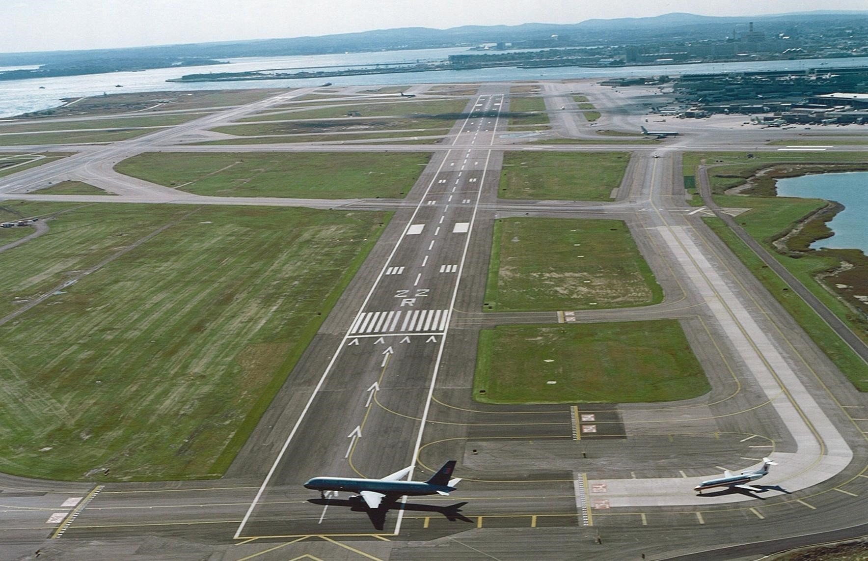 Top 5 Airports with the Shortest Runways in India _th