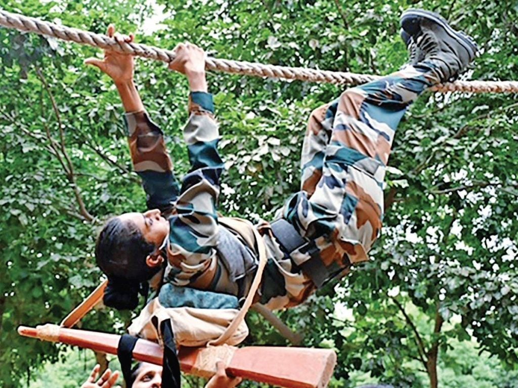 Top 9 Exercises for Women Defence Aspirants to Strengthen Upper Body female cadet