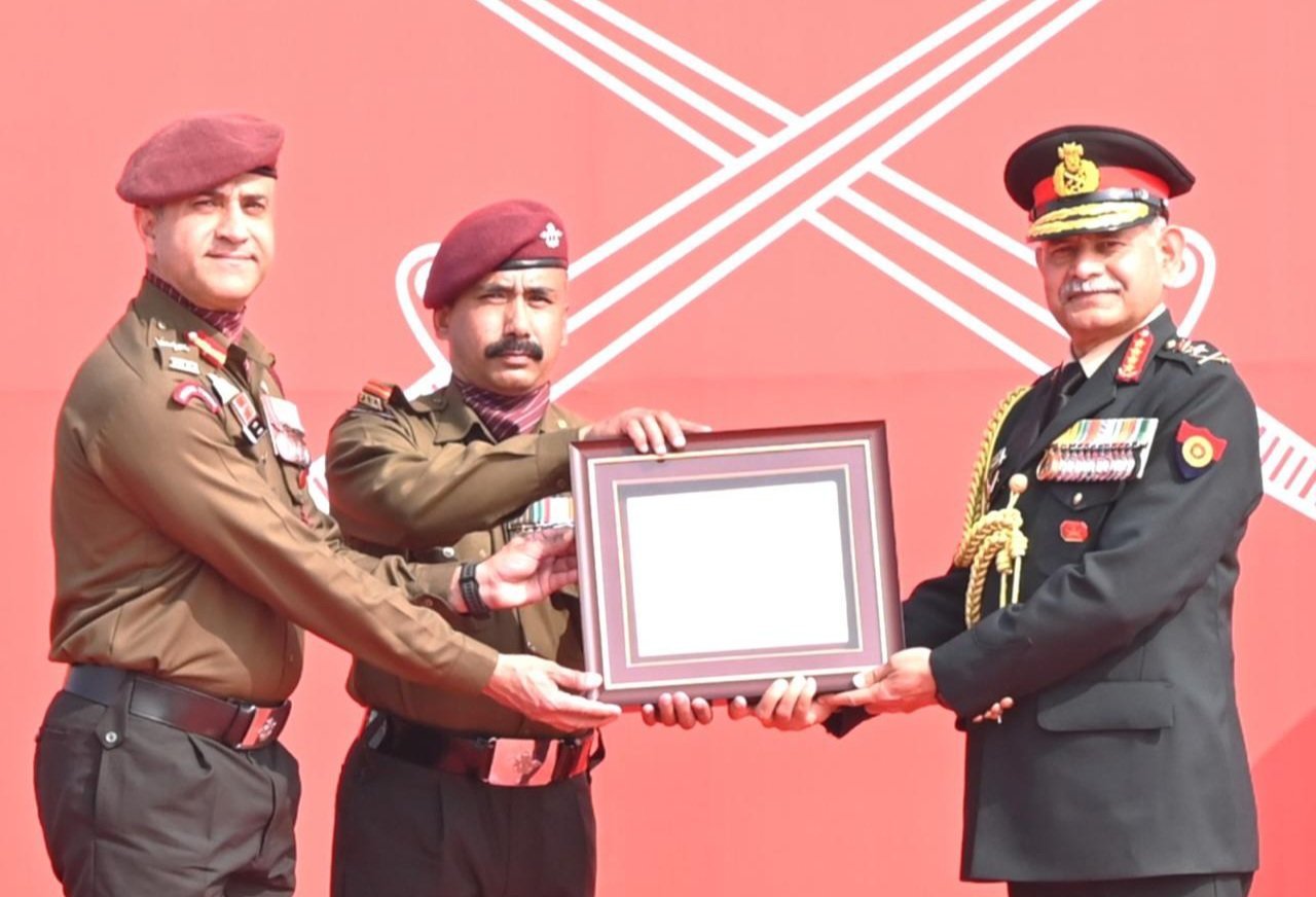 Indian Army Units Honored by COAS General Upendra Dwivedi for Outstanding Performance