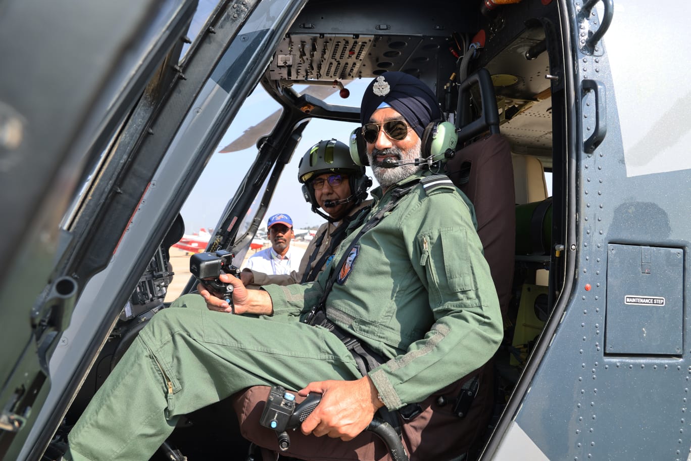 Air Chief Marshal AP Singh Flies Indigenous Light Utility Helicopter at Aero India Show