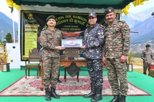 INS Khanjar Commemorates 85th Raising Day of 6 Kumaon Regiment, Strengthening Naval-Army Bonds