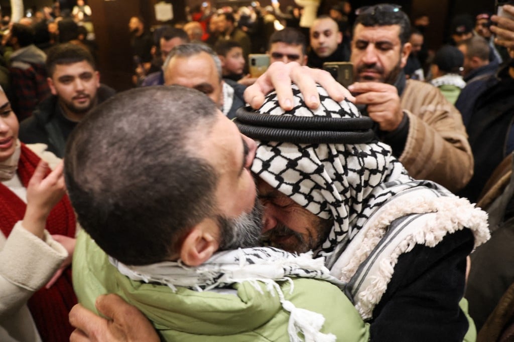 Israel Frees Hundreds of Palestinian Prisoners Amid Hostage Exchange with Hamas