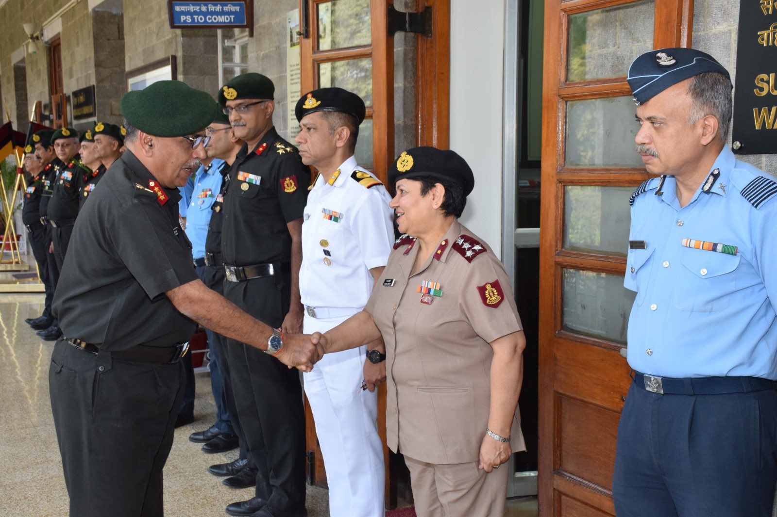 Lieutenant General Sandeep Thareja Relinquishes Command of Armed Forces Medical College, Set for New Role as DGMS (Air)