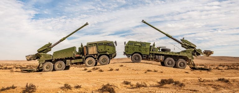 Morocco Signs Deal with Israel's Elbit for 36 Atmos 2000 Artillery Systems Amidst Complaints over French Howitzers