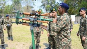 General Officer Commanding Reviews Operational Preparedness of Red Horns Gunners with Focus on Technology Integration