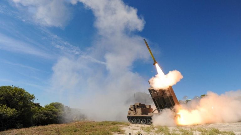 French Firm to Unveil New Multiple Launch Rocket System 'Foudre' in June