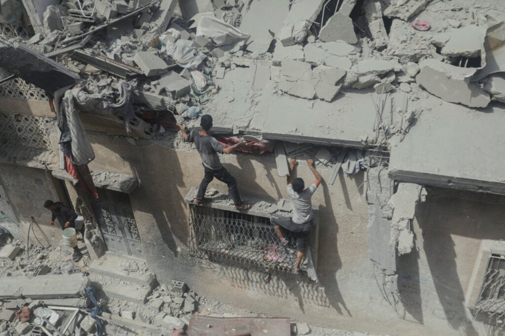 Israel Aims to Take Control of Entire Gaza Amid Escalating Humanitarian Crisis