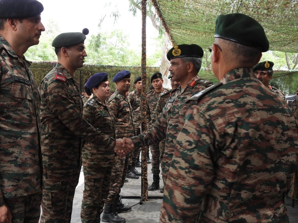 Lt Gen Katiyar Reviews Operational Readiness of Kharga and Vajra Corps in Ambala