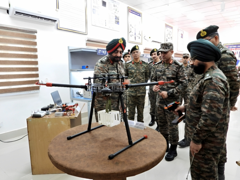 Lt Gen Manjinder Singh Concludes Visit to Suratgarh Military Station Amidst Heightened Security Concerns