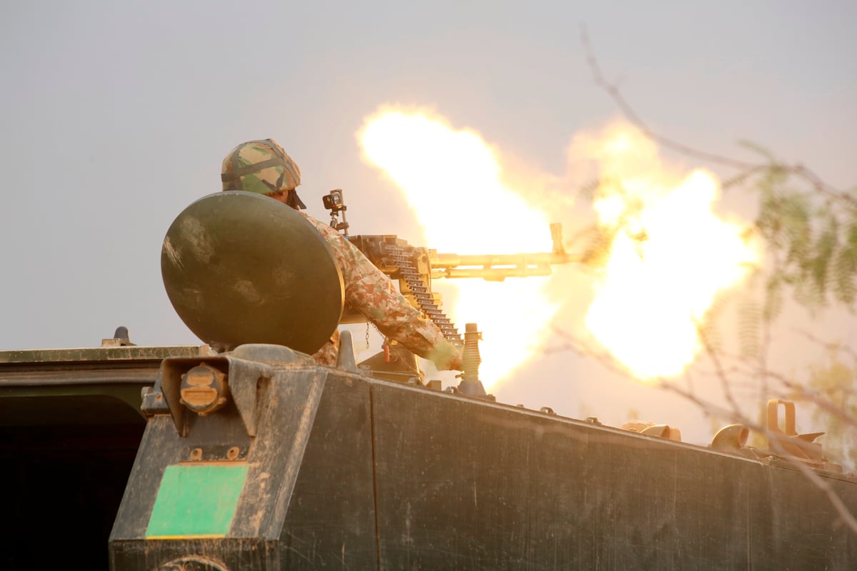 Pakistan Faces Critical Artillery Ammunition Shortage Amid Rising Tensions with India