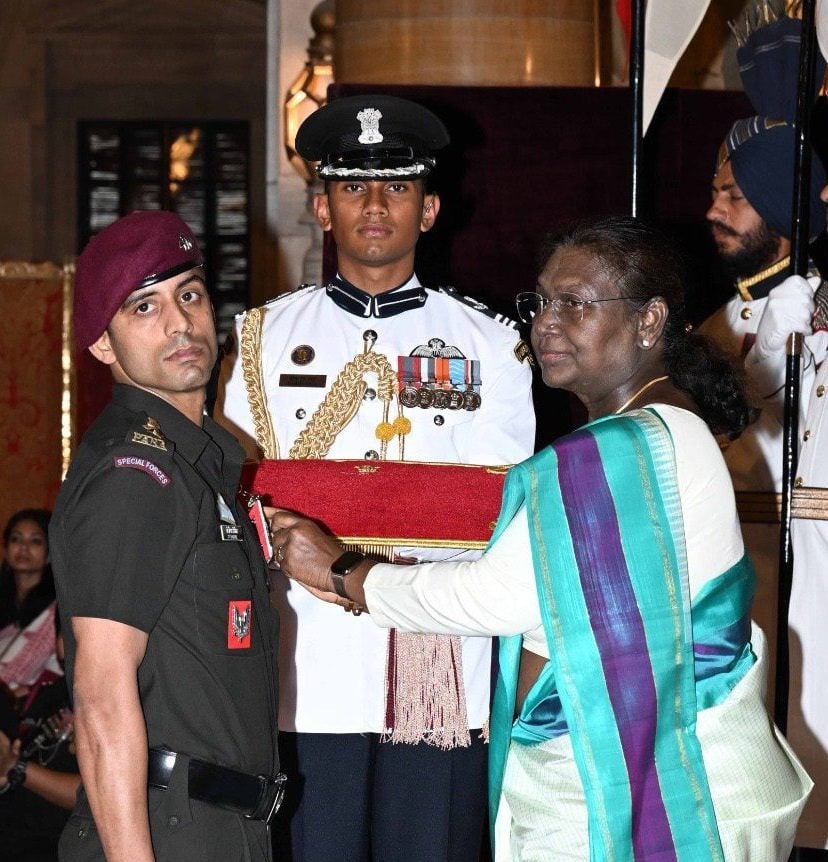 President Murmu Conferred Six Kirti Chakras and 33 Shaurya Chakras at Defence Investiture Ceremony 2025