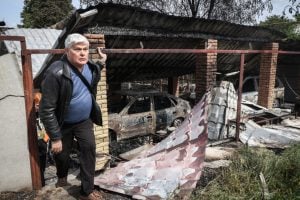 Russian Strikes Kill at Least 12 in Ukraine Amid Major Prisoner Swap