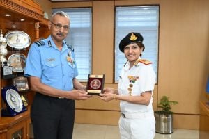 Surgeon Vice Admiral Arti Sarin Visits Indian Air Force Maintenance Command to Enhance Military Healthcare Services