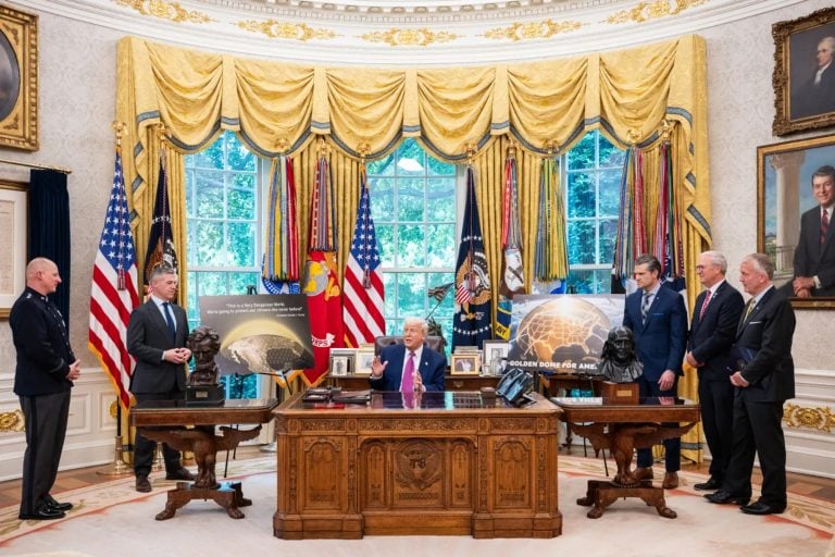 Trump Offers Canada Free Entry into Missile Defense System if it Becomes 51st State