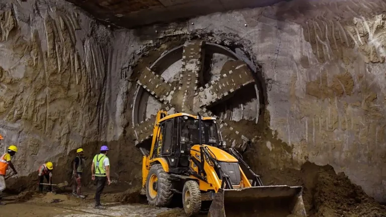 Turkish Construction Firm Gulermak Abandons Kanpur Metro Project Leaving ₹80 Crore in Unpaid Dues