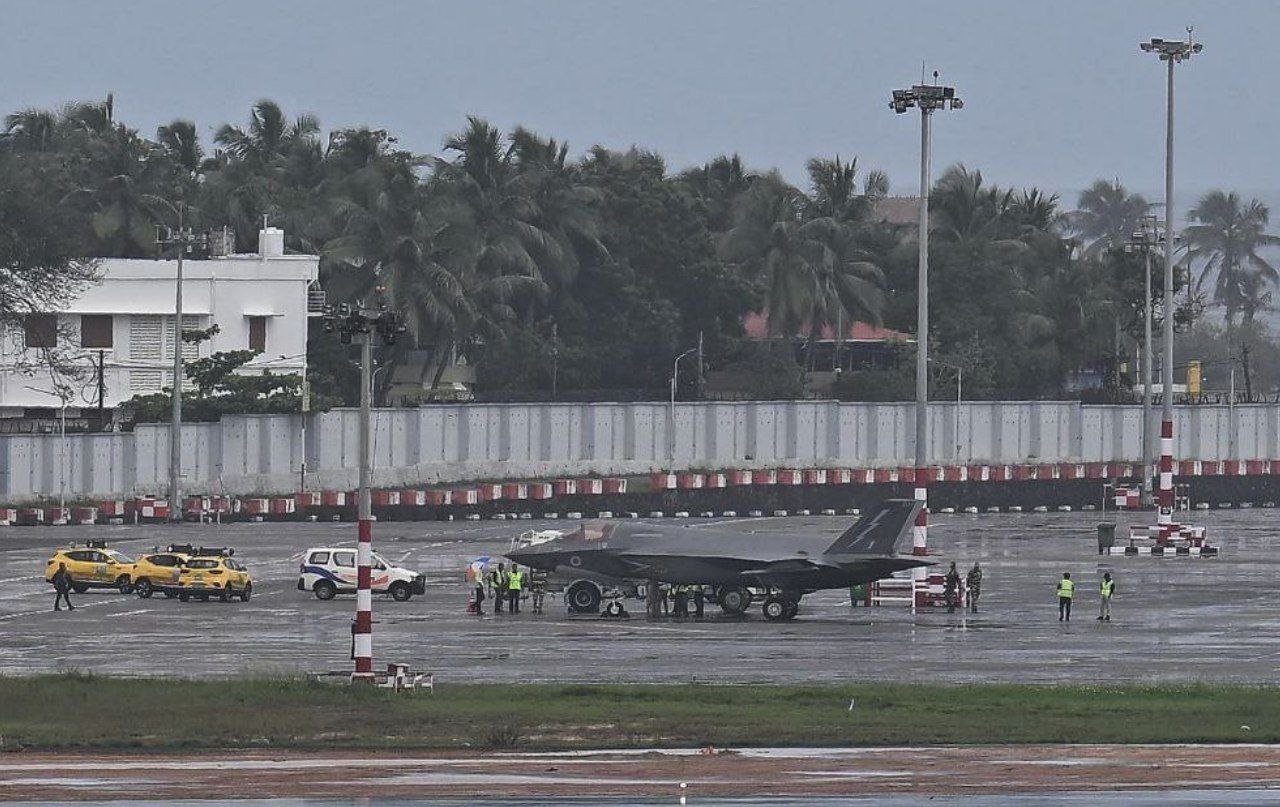 British F-35 Fighter Jet Stranded at Trivandrum Airport for Fifth Day Following Emergency Landing