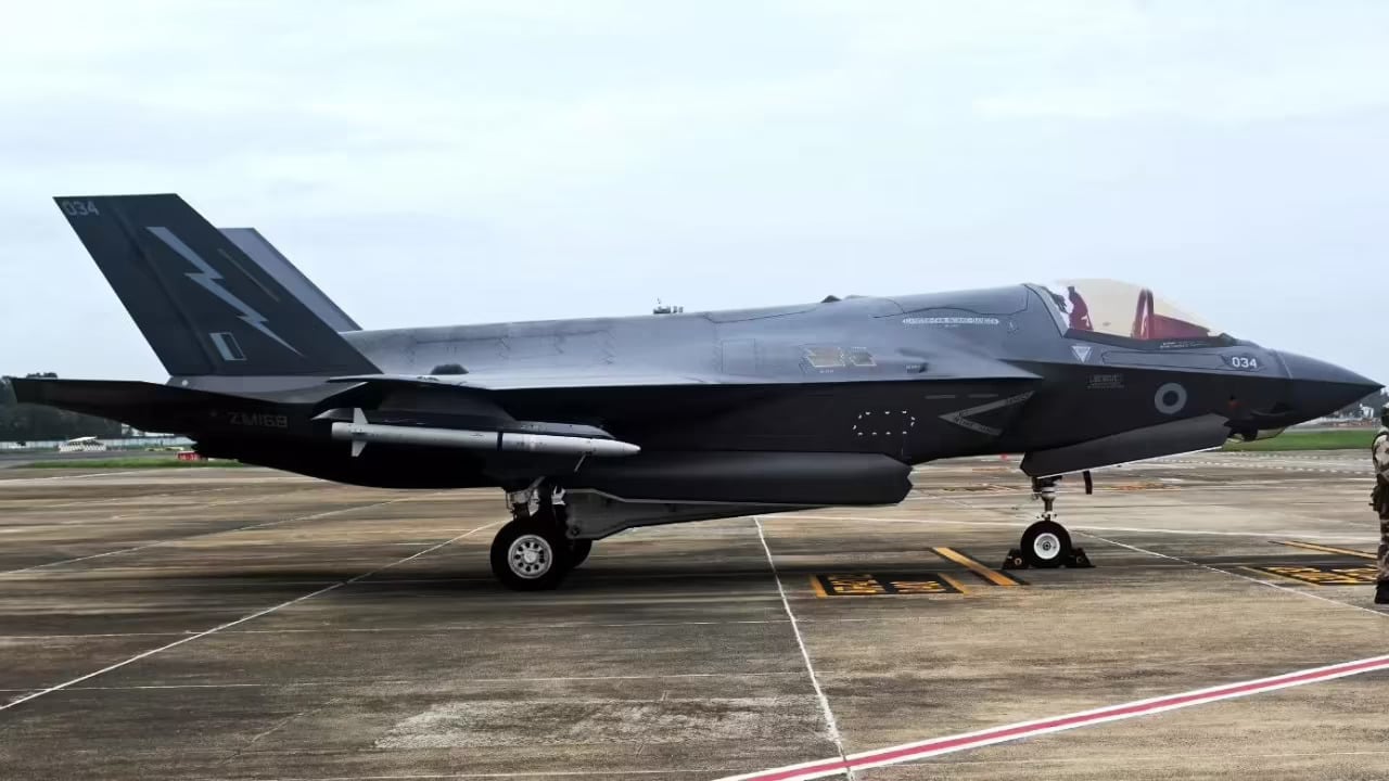 British Royal Navy Team Set to Inspect Grounded F-35B Jet in Kerala