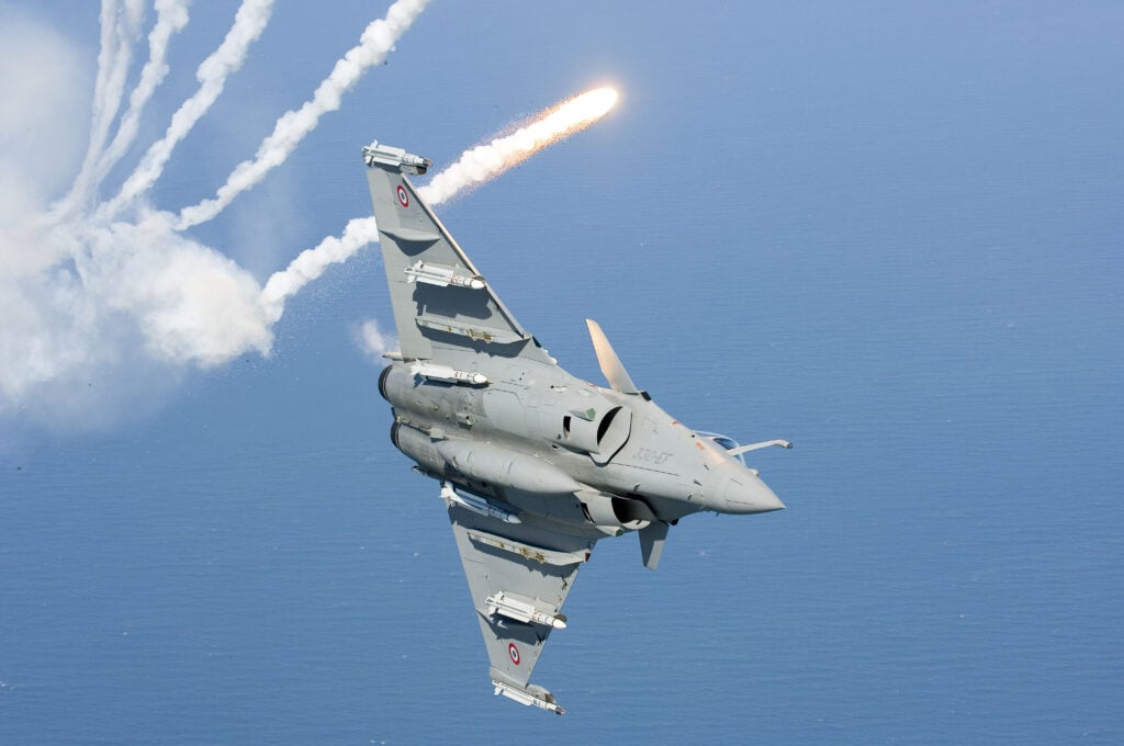 French Lawmaker Calls for Overhaul of Rafale Fighter Jet's SPECTRA System After Alleged Failure in Combat