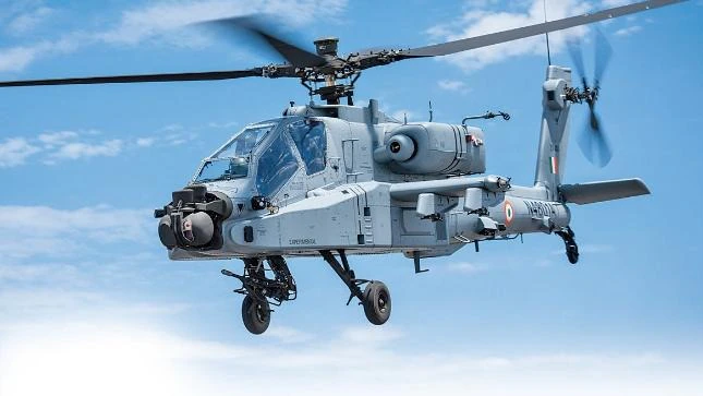 Indian Army Apache Helicopter Makes Emergency Landing in Uttar Pradesh Due to Technical Fault